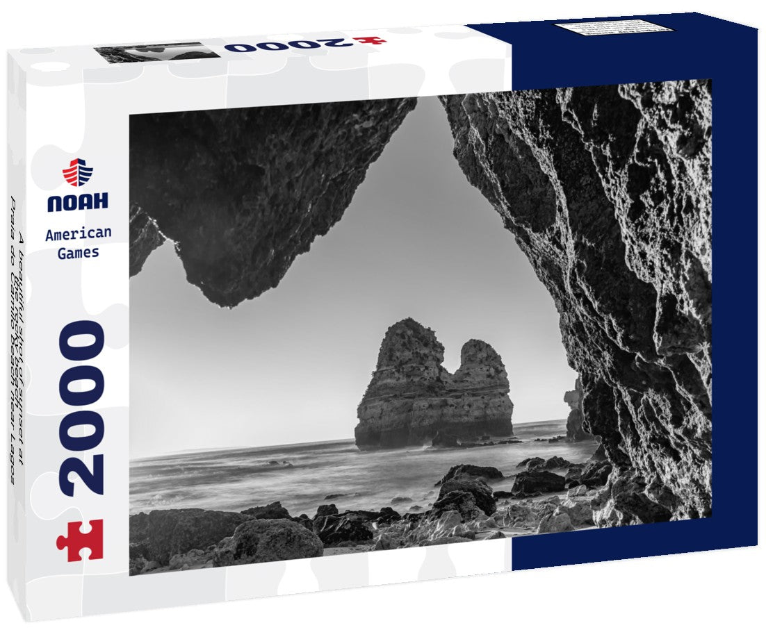 Noah Jigsaw Puzzle A beautiful shot of sunset at the rocky beach - Praia do Camilo beach near Lagos, Algarve, Portugal in black white 2000 pieces
