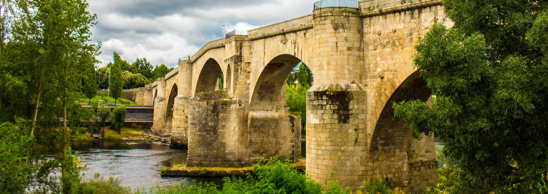 Noah Jigsaw Puzzle Bridge. River Minho. Ourense city, Galicia, Spain, panorama Panorama 1000 Pieces