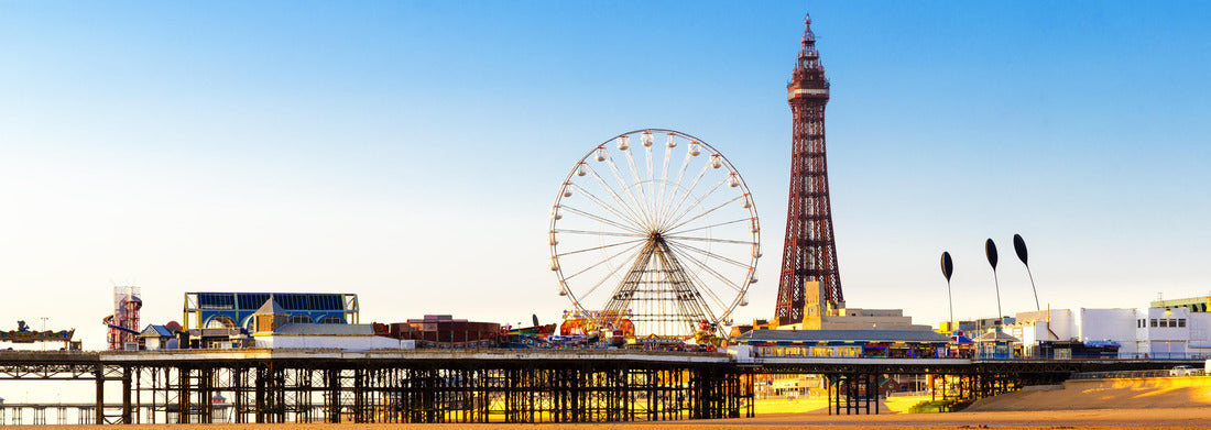 Noah Jigsaw Puzzle Blackpool Tower and Central Pier Ferris wheel, Lancashire, England, panorama Panorama 1000 Pieces