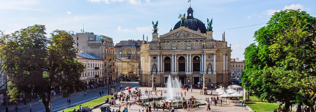 Noah Jigsaw Puzzle Lviv, Ukraine: Square in front of the Lviv Opera. Aerial view, Panorama Panorama 1000 Pieces