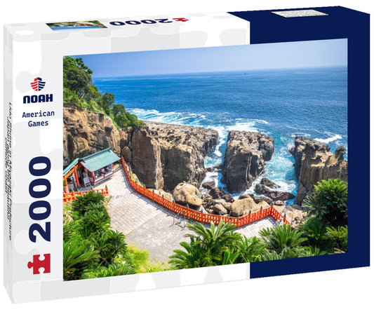 Noah Jigsaw Puzzle Udo Shrine in Miyazaki Prefecture, Japan along the beautiful cliffside coast 2000 pieces