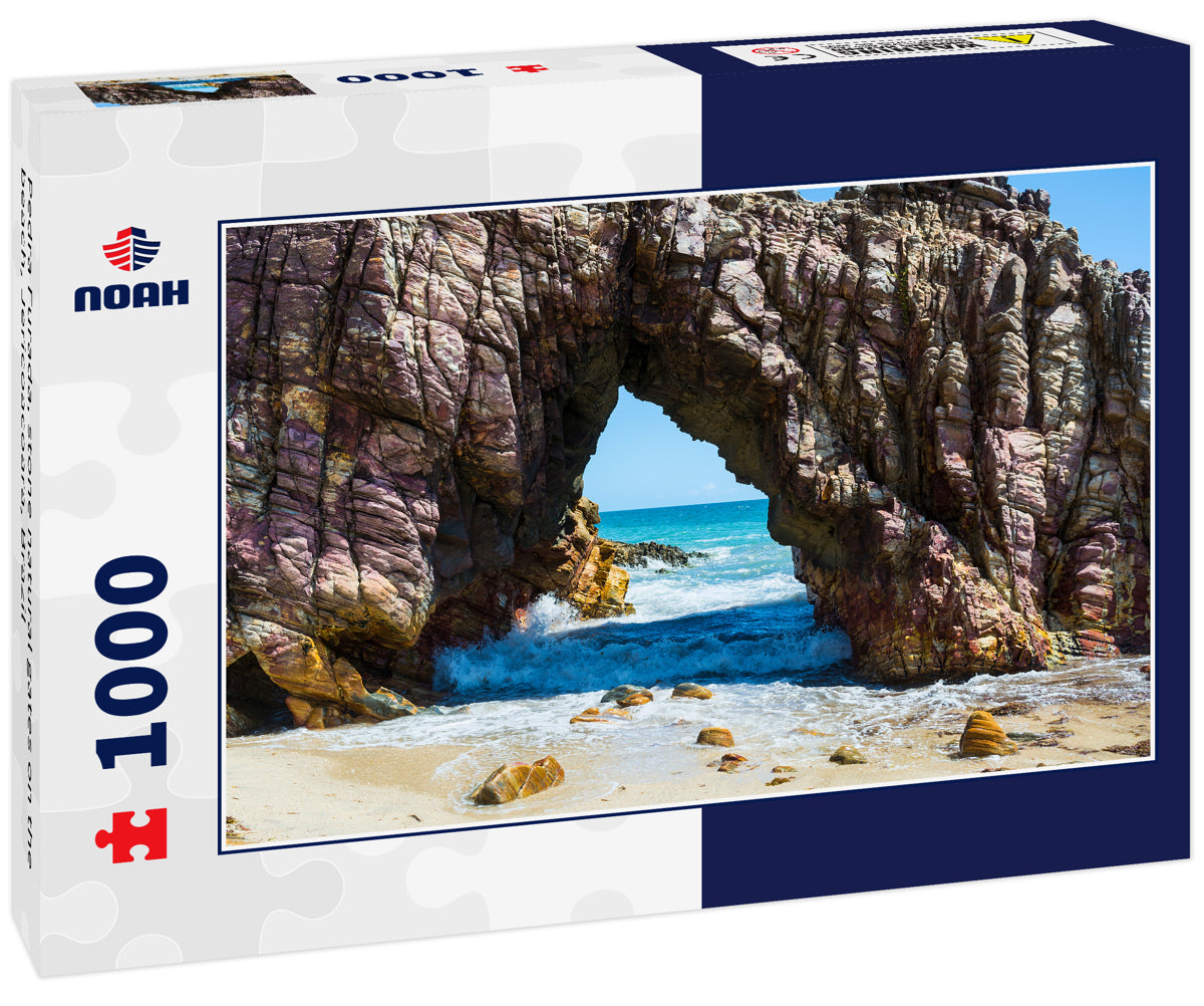 Pedra Furada, stone natural gates on the beach, Jericoacoara, Brazil