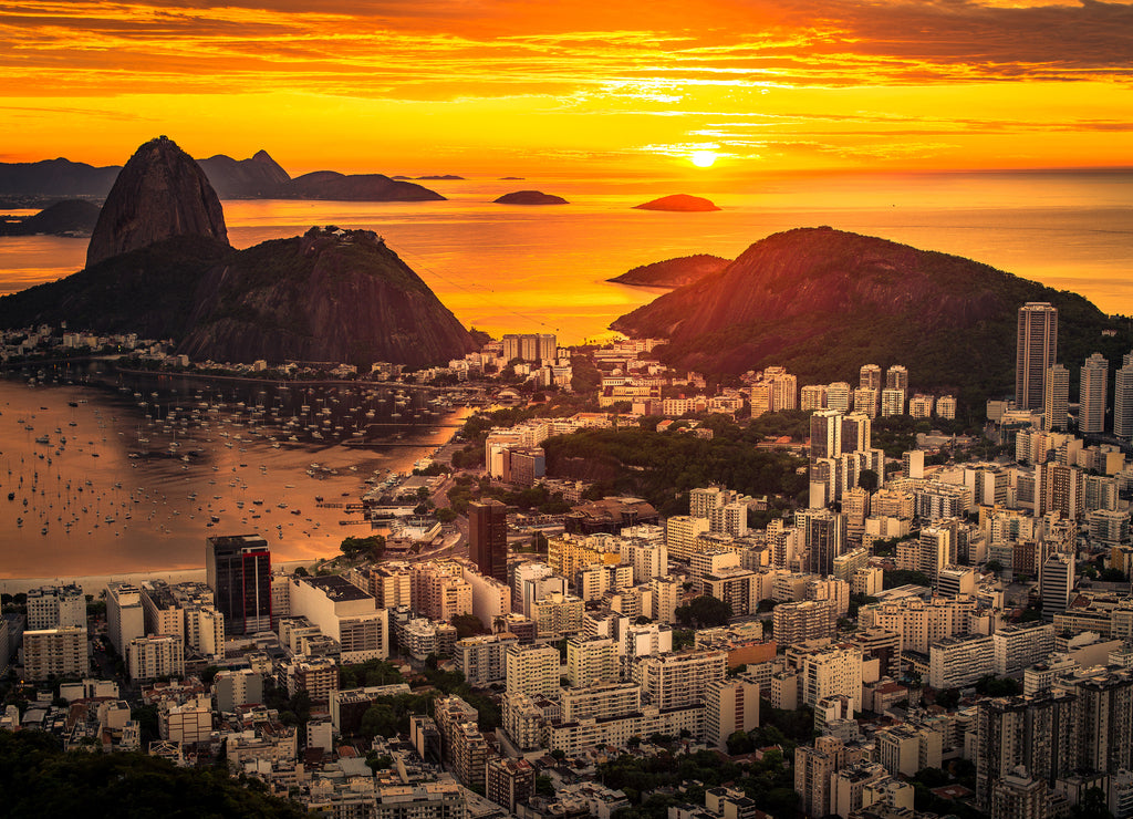 Beautiful Warm Sunrise in Rio de Janeiro With the Sugarloaf Mountain Silhouette