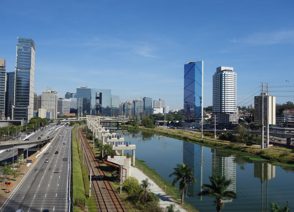 Sao Paulo/Brazil: Pinheiros avenue, Tiete river, cityscape and buildings