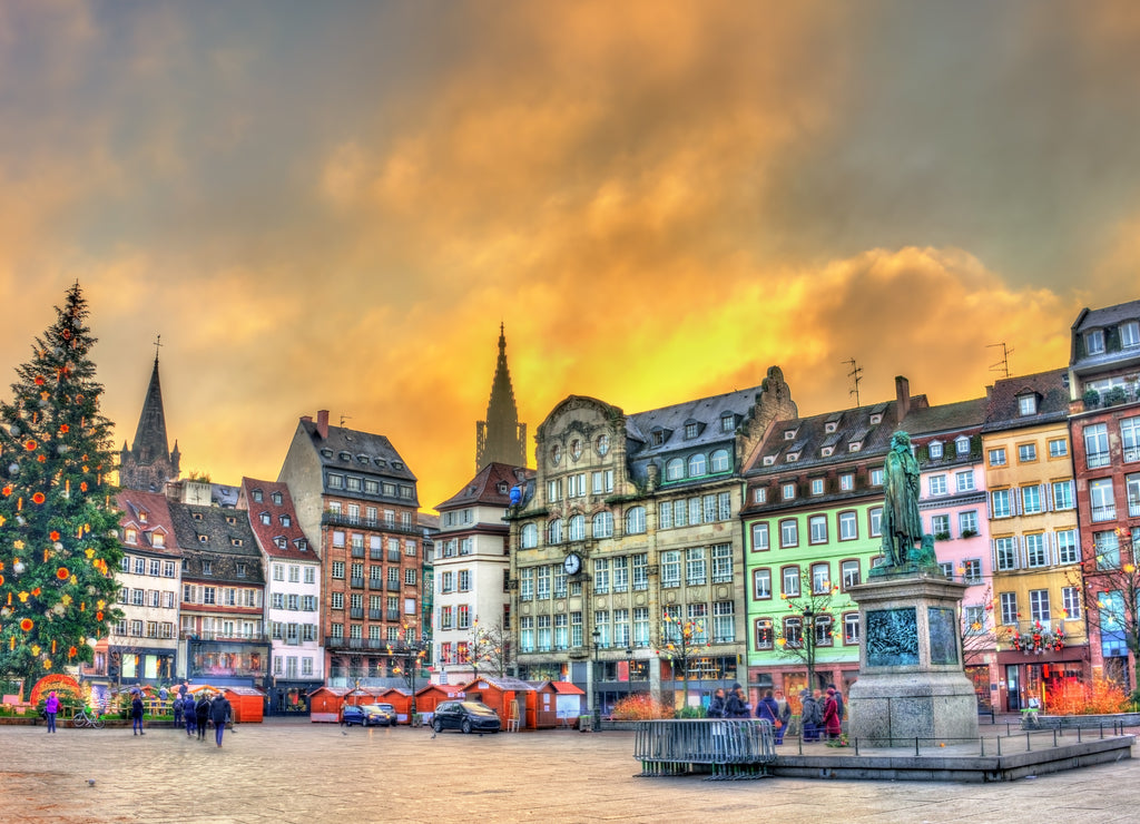 Christmas tree and statue of General Kleber in Strasbourg, France