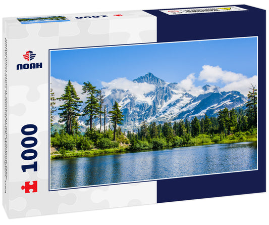 Reflection Mount Shuksan and Picture lake, North Cascades National Park, Washington, USA