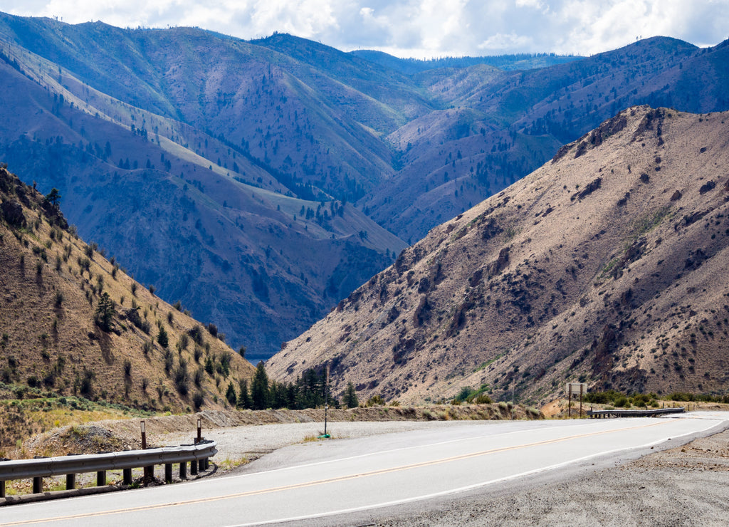 Scenic mountain road in Eastern Washington state, USA