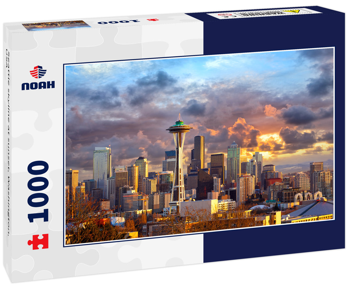 Seattle skyline at sunset, Washington, USA
