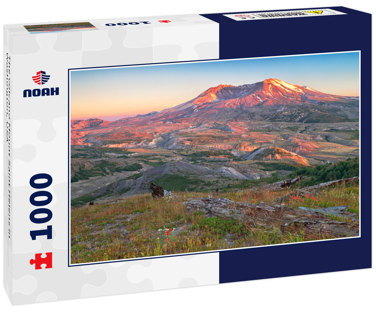 The volcano Mount Saint Helens in Washington, USA