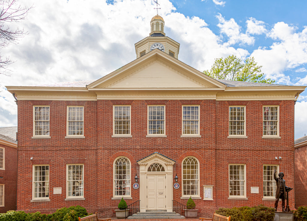 Easton, Maryland: historic Courthouse building is among the oldest landmarks in the beautiful small town of Easton. Brick building has Talbot County Seals on both side of the entrance door.