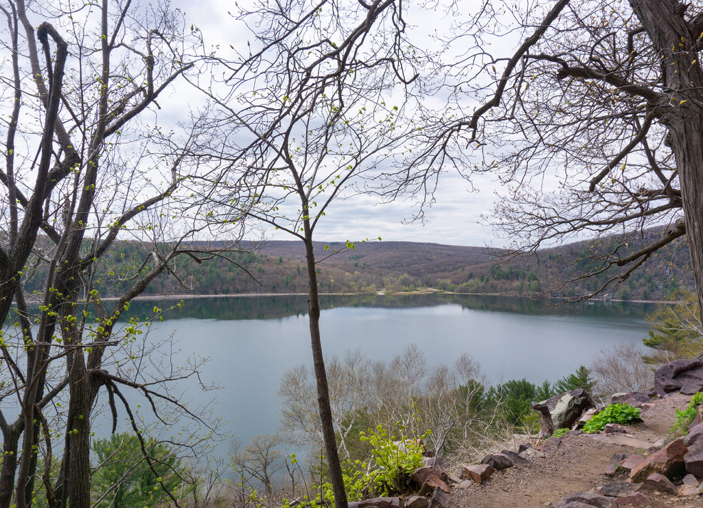 Devil's lake hiking path in Wisconsin