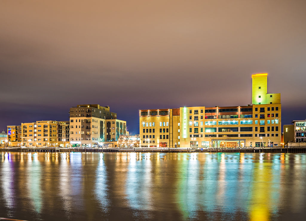 Green Bay Wisconsin city skyline at night