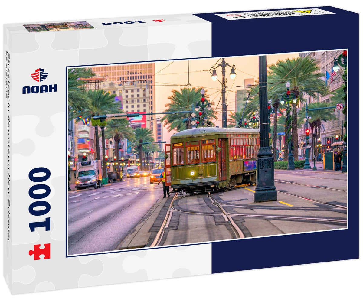 Streetcar in downtown New Orleans, Louisiana