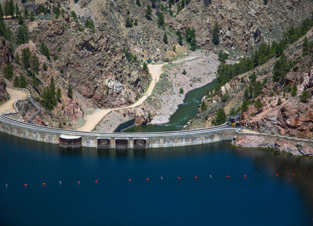 the Seminoe dam and reservoir on the North Platte river near Fort Steele, Wyoming