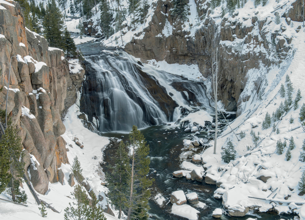 USA, Wyoming, Yellowstone National Park, Gibbon Falls