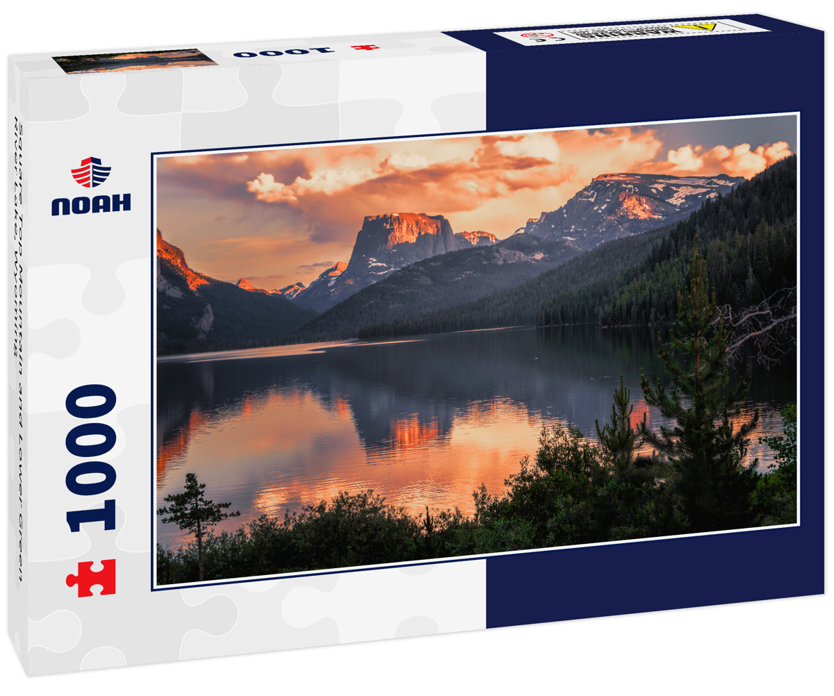 Square Top Mountain and Lower Green River Lake, Wyoming