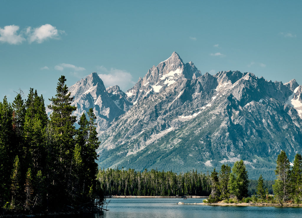 Scenic view of the Jackson Lake in Grand Teton National Park, Wyoming USA