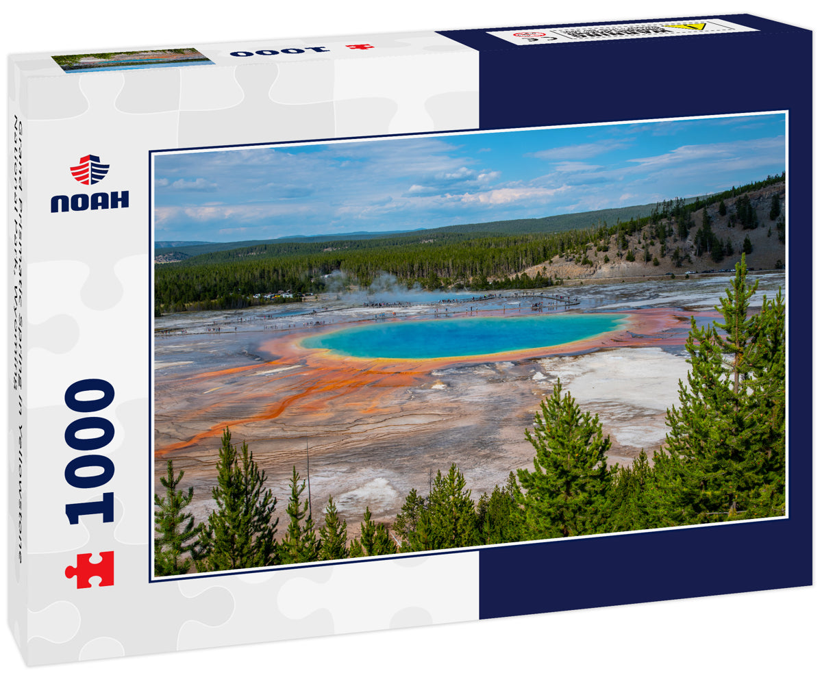 Grand Prismatic Spring in Yellowstone National Park, Wyoming