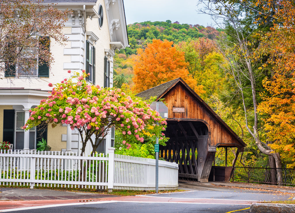 Woodstock, Vermont Middle Covered Bridge