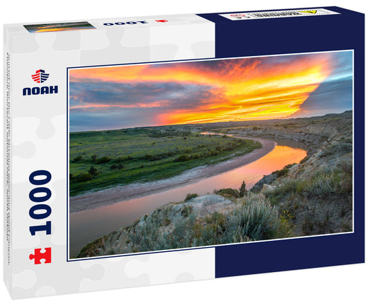 Sunset over the Little Missouri River and Wind Canyon, Theodore Roosevelt National Park, North Dakota