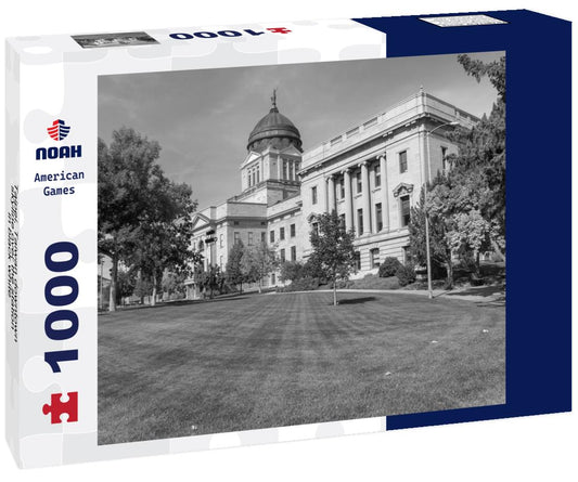 Noah Jigsaw Puzzle Taipei, Taiwan downtown skyline over the station in black white 1000 pieces