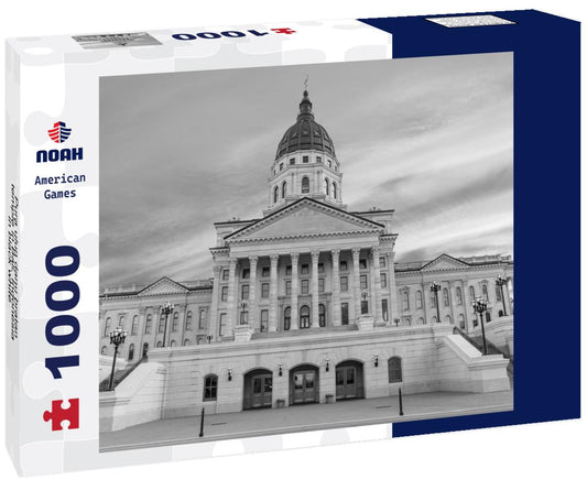 Noah Jigsaw Puzzle Pura ulun danu bratan temple in Bali, Indonesia in black white 1000 pieces