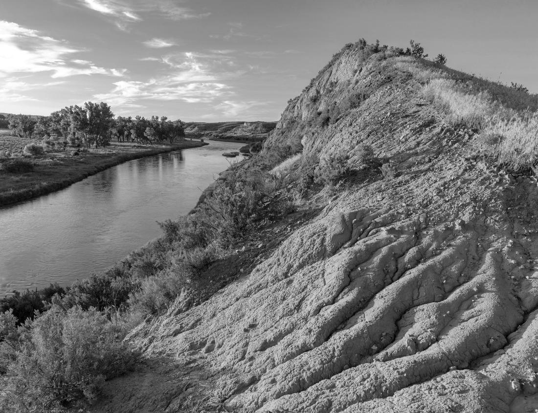 Noah Jigsaw Puzzle Munster in Villingen-Schwenningen, Baden-Wurttemberg, Germany in black white 1000 pieces