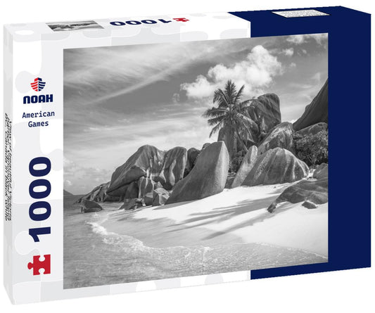 Noah Jigsaw Puzzle View of beautiful Victoria harbor, Vancouver Island, BC, Canada in black white 1000 pieces