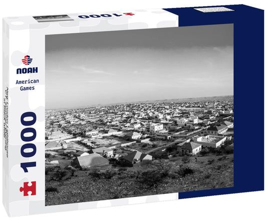 Noah Jigsaw Puzzle New London Lighthouse, CT, summer evening in black white 1000 pieces