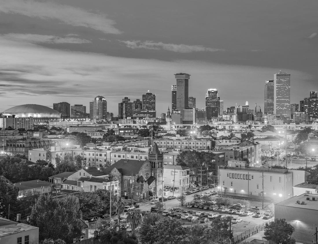 Noah Jigsaw Puzzle Anchored yacht in Key West Port, Florida in black white 1000 pieces