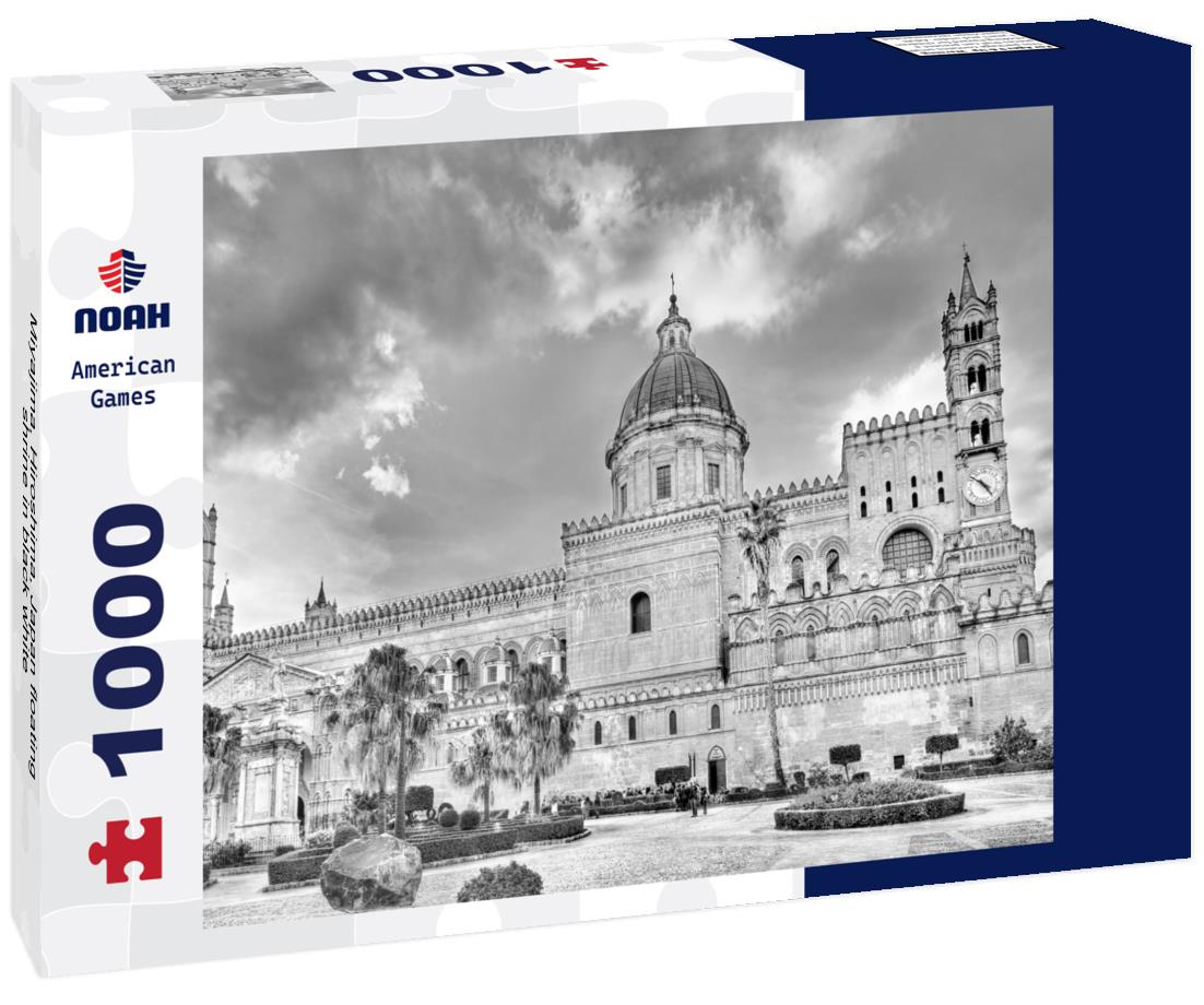 Noah Jigsaw Puzzle Miyajima, Hiroshima, Japan floating shrine in black white 1000 pieces