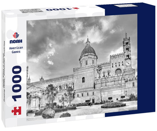 Noah Jigsaw Puzzle Miyajima, Hiroshima, Japan floating shrine in black white 1000 pieces