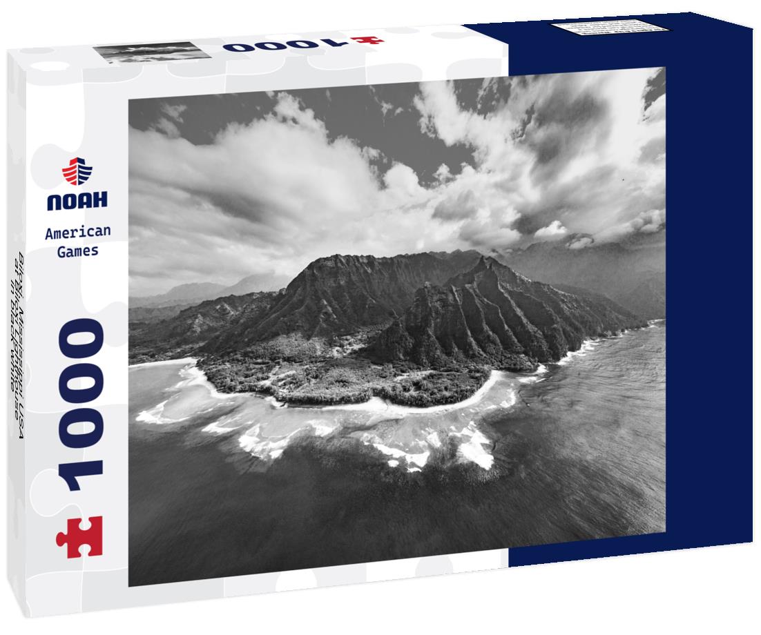 Noah Jigsaw Puzzle Biloxi, Mississippi USA at Biloxi Lighthouse in black white 1000 pieces