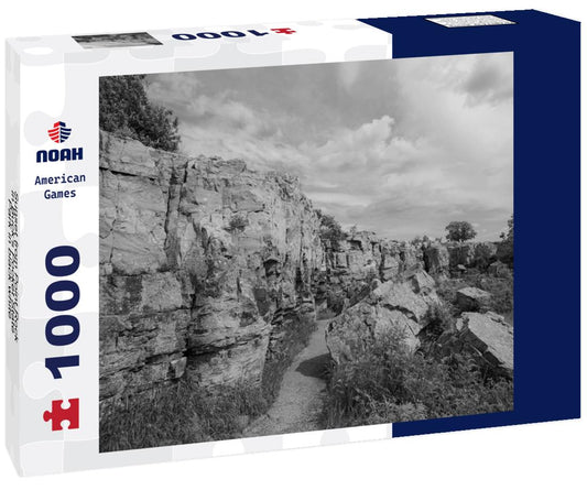 Noah Jigsaw Puzzle Sunset from Point Rock in Buck's Pocket State Park in black white 1000 pieces