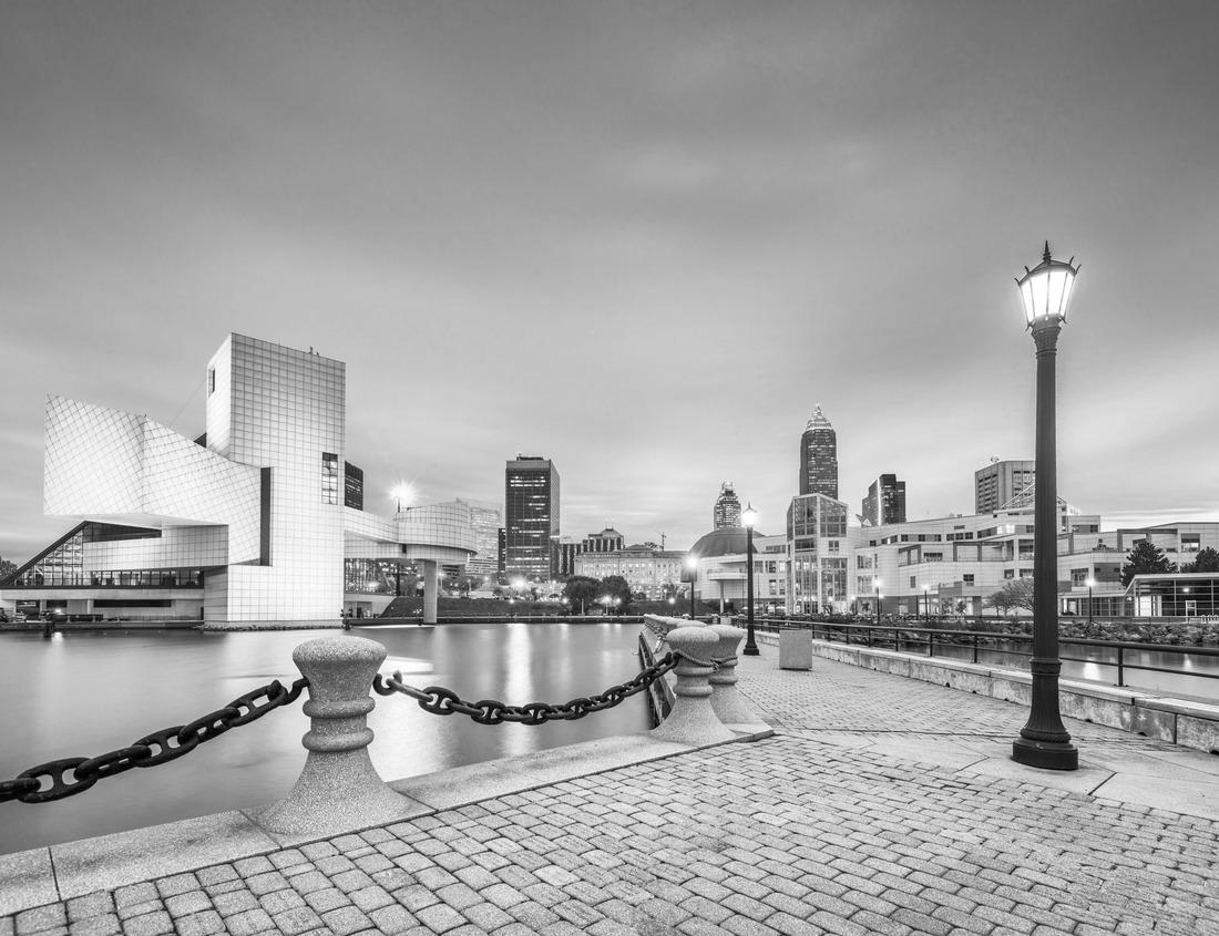 Noah Jigsaw Puzzle Carrot field in Indio Californian Desert in November in black white 1000 pieces