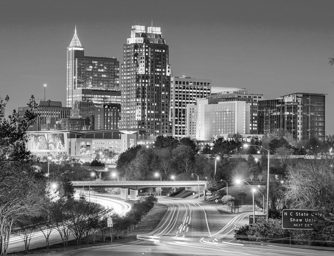 Noah Jigsaw Puzzle Colonia del Sacramento Uruguay in black white 1000 pieces