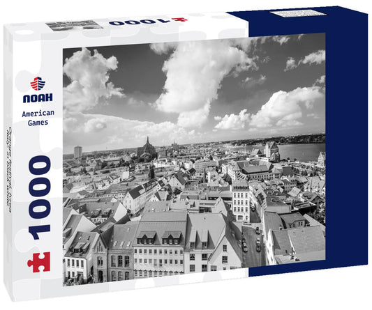 Noah Jigsaw Puzzle Orange festival, Ivrea, Italy. in black white 1000 pieces