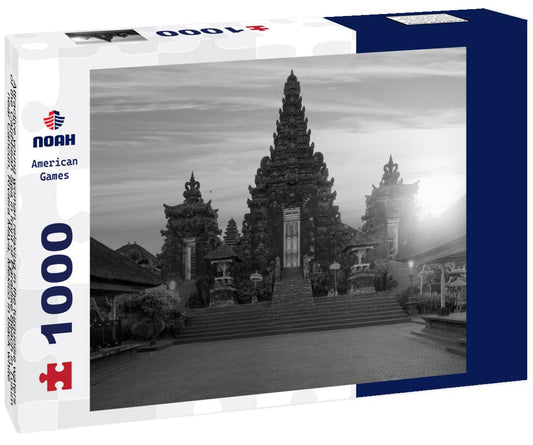 Noah Jigsaw Puzzle Attractive young woman relaxing in the turquoise waters of the Caribbean Sea in front of Paradise Beach in Tulum, near Cancun, Riviera Maya, Mexico in black white 1000 pieces