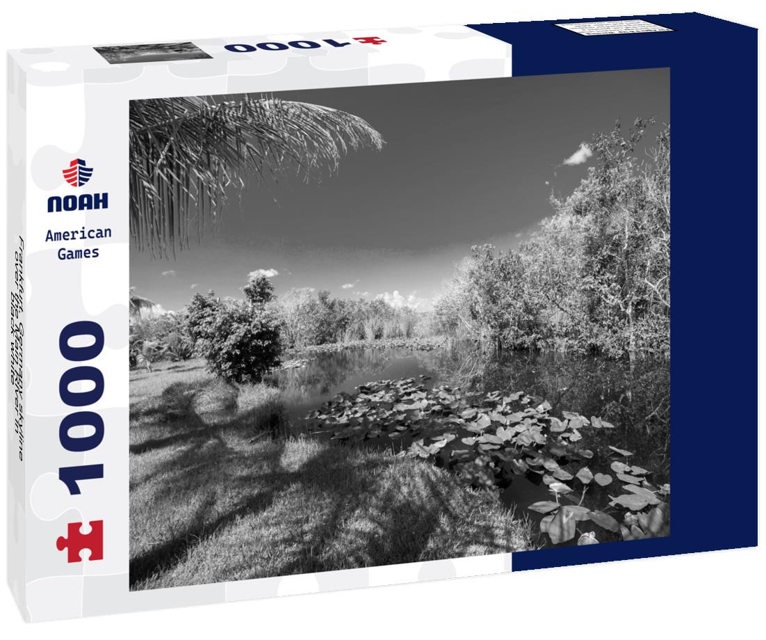 Noah Jigsaw Puzzle Frankfurt, Germany skyline over the Main River in black white 1000 pieces