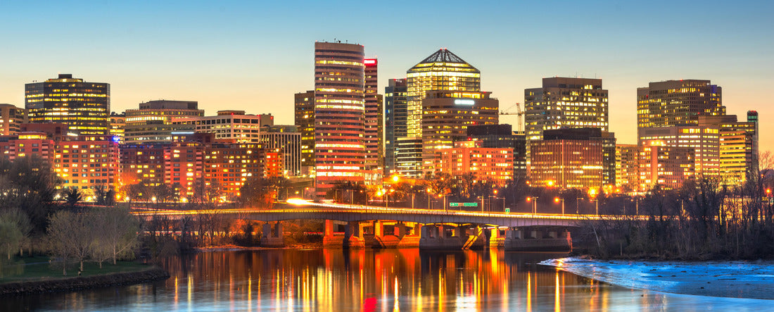 Rosslyn, Arlington, Virginia, USA downtown city skyline at dusk on the Potomac River 2000pc Panoramic Puzzle