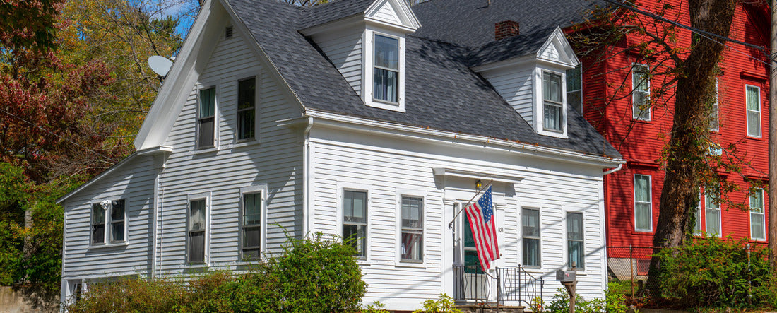 Historic residence house at 103 Whipple Road in Kittery Point in town of Kittery, Maine 2000pc Panoramic Puzzle