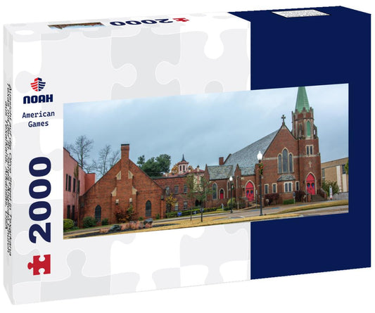Noah Jigsaw Puzzle Aussicht auf die Olive Street in Texarkana Texas mit der St. James' Anglican Church aus Texarkana, Arkansas, USA panorama 2000 pieces