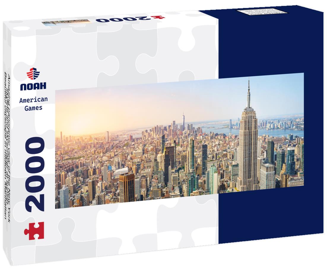 Amazing the New York skyline and skyscraper at sunset. Beautiful cityscape in midtown Manhattan 2000pc Panoramic Puzzle