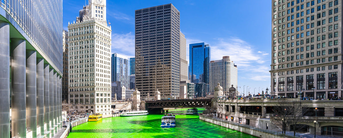 Chicago Skylines buildings along the green coloring Chicago River at the St. Patrick Day Festival in Chicago Downtown IL USA 2000pc Panoramic Puzzle