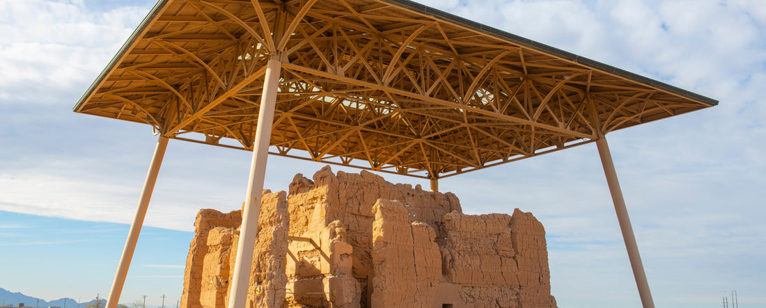 Casa Grande Ruins National Monument ist eine historische Ruine, die von Hohokam Menschen im 13. Jahrhundert in Coolidge, Arizona AZ, USA gebaut wurde 2000pc Panoramic Puzzle