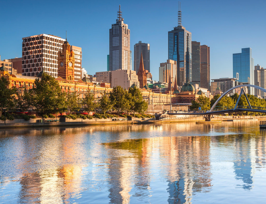 Noah Jigsaw Puzzle Melbourne skyline looking towards Flinders Street Station 1000 pieces