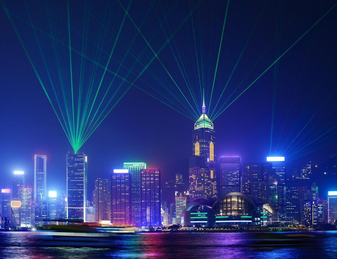 Noah Jigsaw Puzzle Hong Kong at night from across Victoria Harbor 1000 pieces
