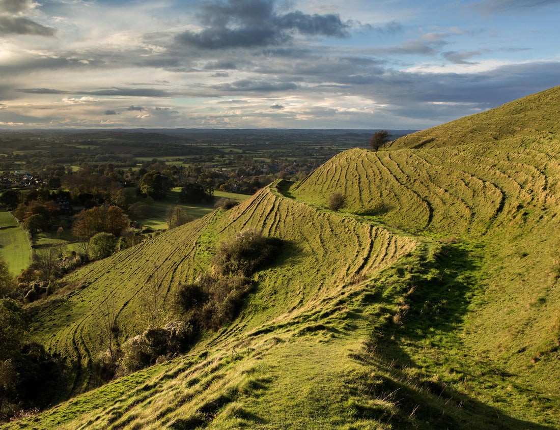 Noah Jigsaw Puzzle Looking down on the village of Child Okeford, Dorset from the Iron Age hillfort at Hambledon Hill 1000 pieces