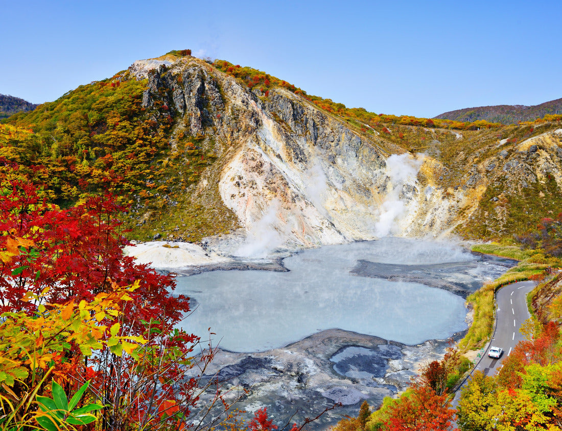 Noah Jigsaw Puzzle Mt. Hiyori Rises above Oyunuma Lake in Hell Valley, Noboribetsu, Hokkaido, Japan 1000 pieces