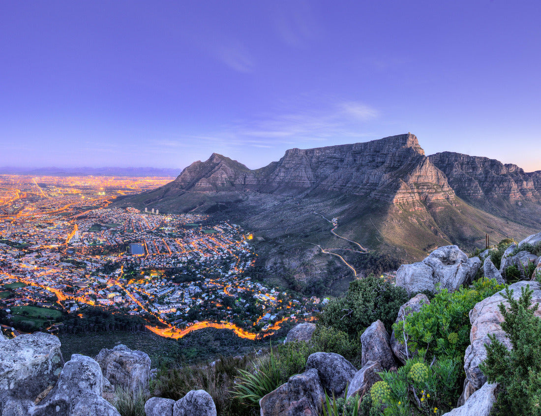 Noah Jigsaw Puzzle Beautiful South Africa's Cape Town's, Mountain and Sea views. Table Mountain, Lion's head and Twelve Apostles are popular hiking destinations for both locals and tourists all year round 1000 pieces